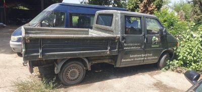 marca VOLKSWAGEN model TRANSPORTER 70X02D culoare VERDE