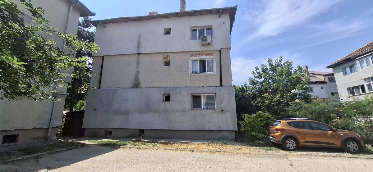 Miniatură 8
