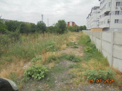 Teren construibil - intravilan in suprafata de 1012 MP