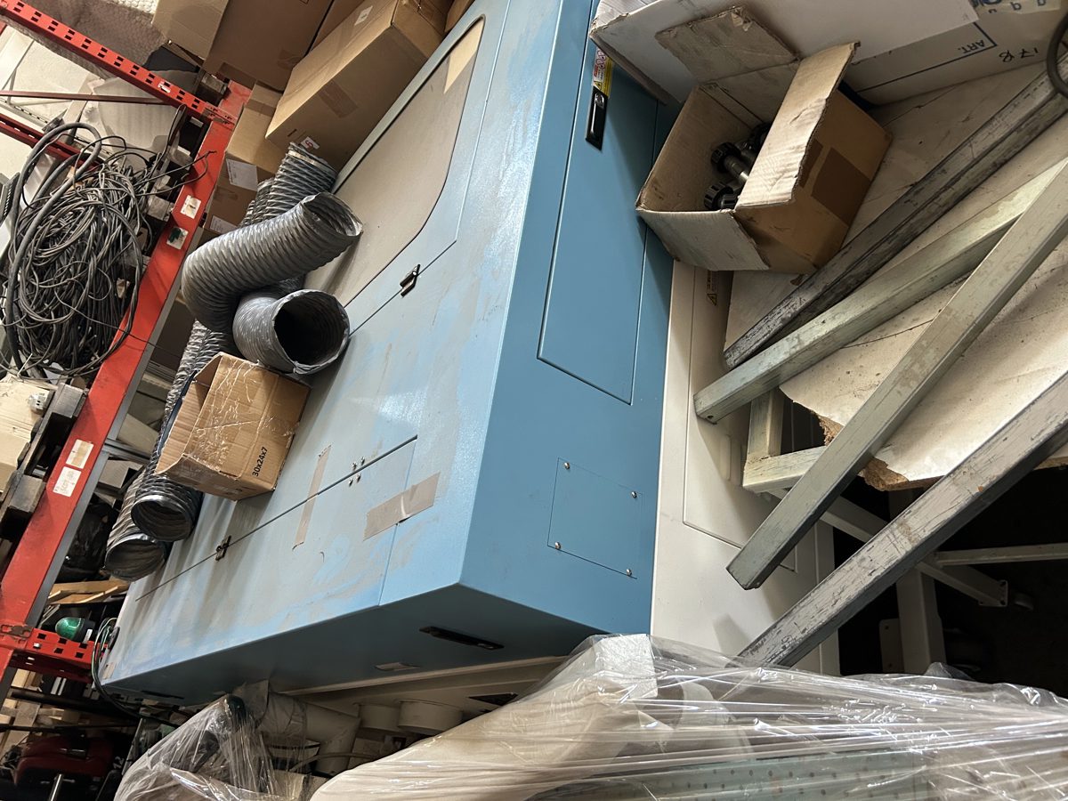 MASINA DE TAIAT SI GRAVAT CU LASER GH 1610 1