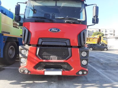 Cap tractor marca FORD model TRUCKS