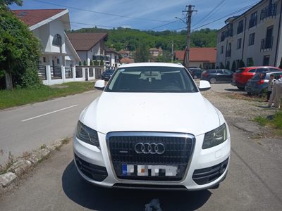 Autoturism marca AUDI model Q58RQD7B5016R8R207MGXCCWAQ1 culoare ALB