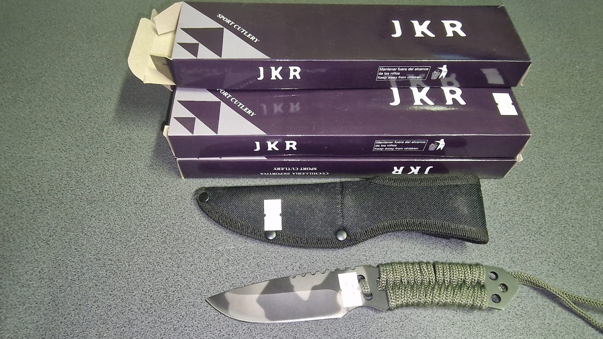 Cutit marca Joker 1