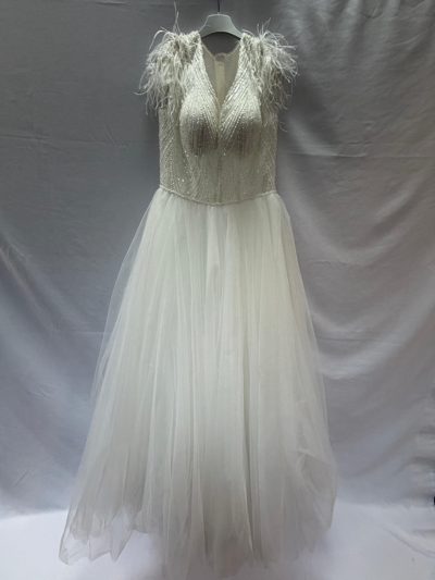 Rochie mireasa pene