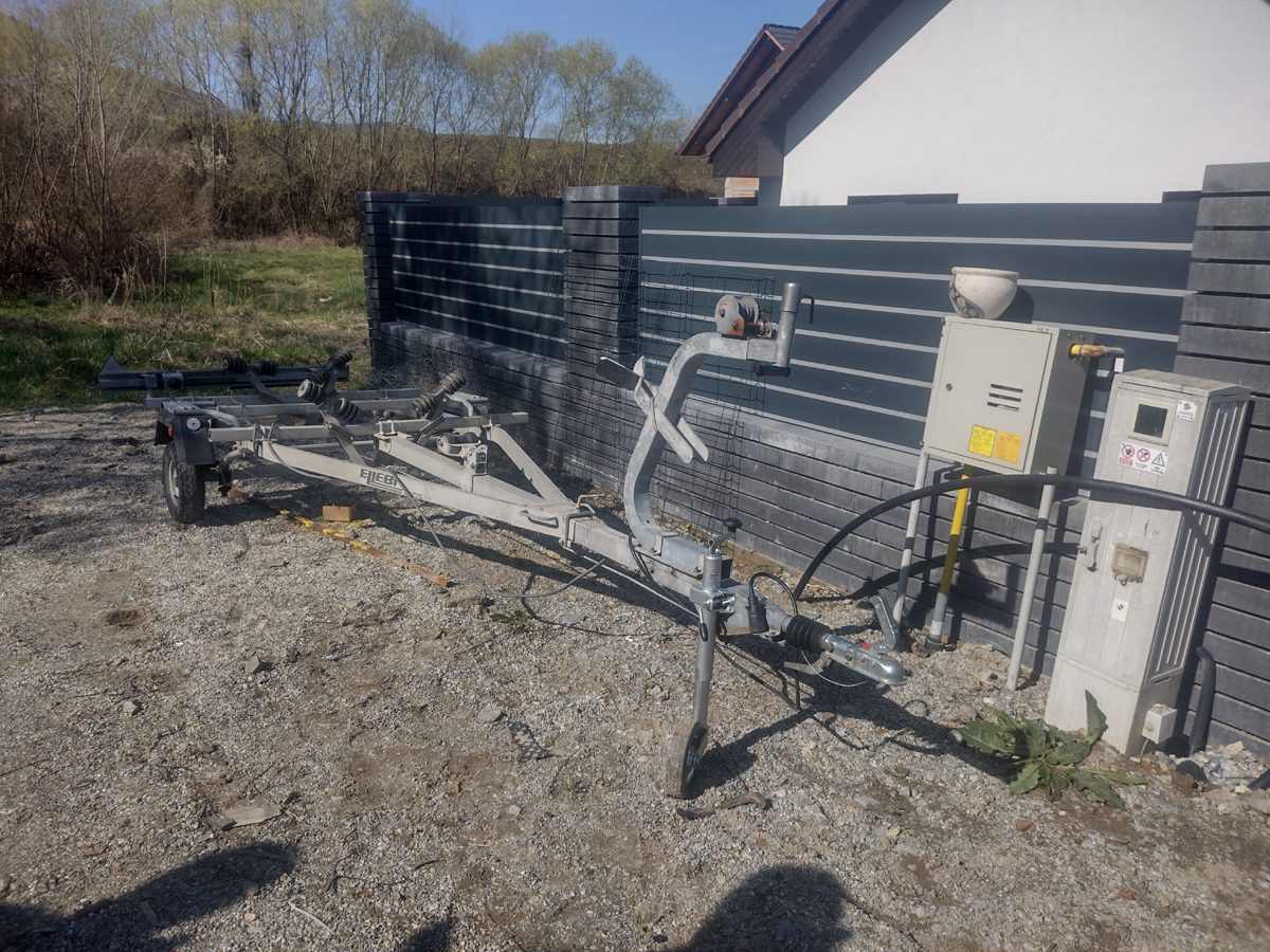 Remorca transport ambarcatiuni ELLEBI model LBN300 LBN10A 1