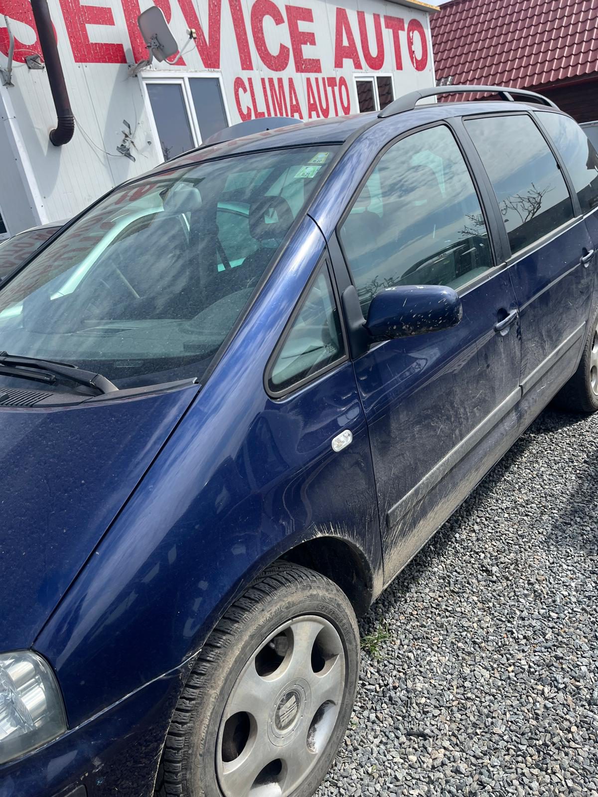 Autoturism marca SEAT model ALAHAMBRA culoare albastru 1