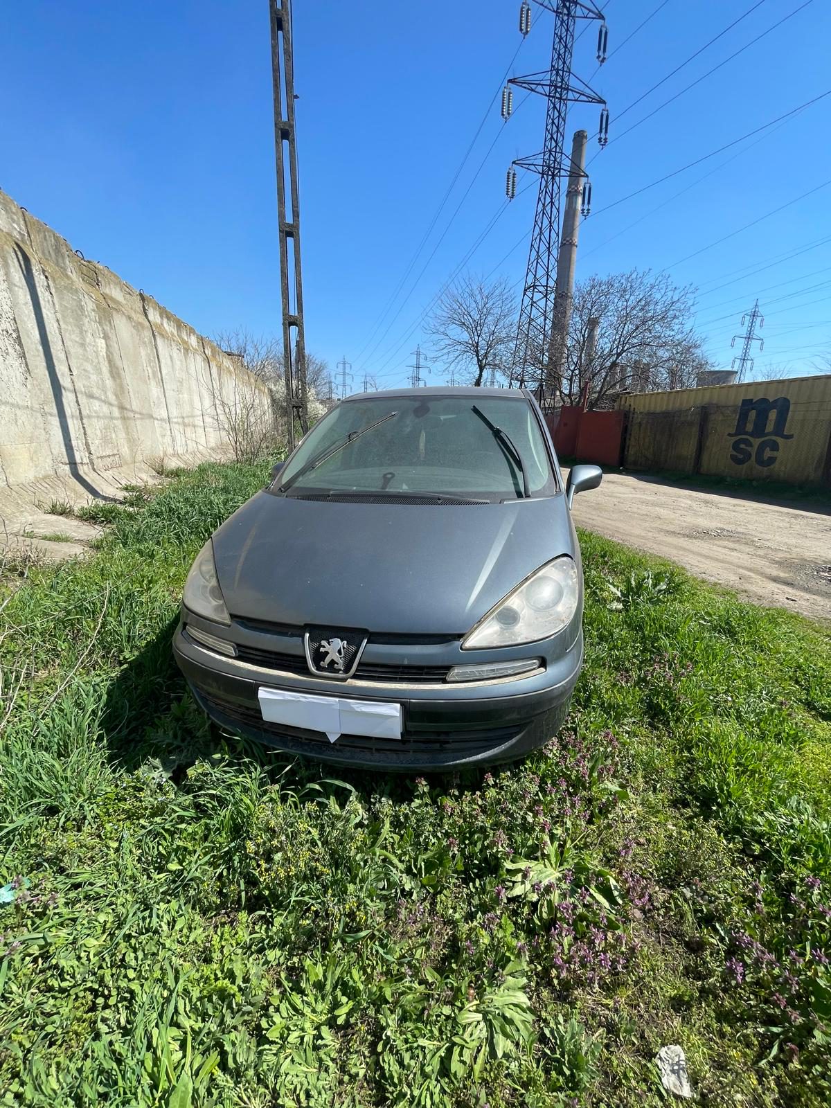 Autoturism M1 marca PEUGEOT model 807 1