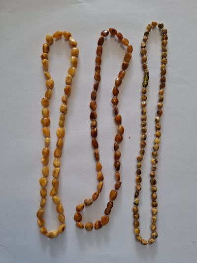 Sirag chihlimbar slefuit Lot 175