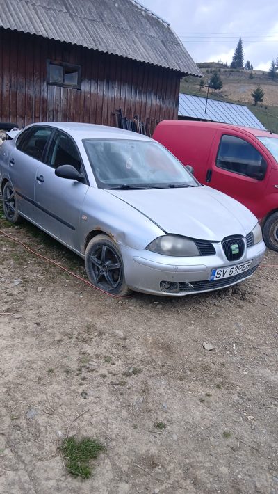 AUTOTURISME Autoturism marca SEAT model CORDOBA 6L STBXWX01