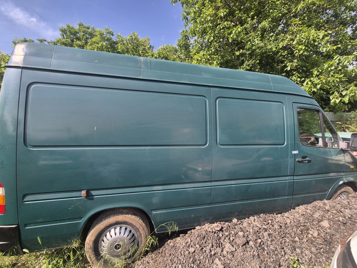 Autoutilitara MERCEDES BENZ SPRINTER 1
