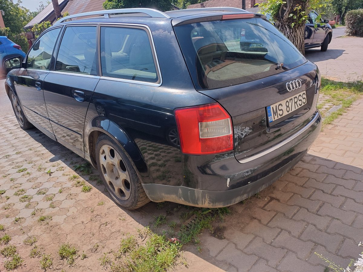 Autoturism marca AUDI A4 1