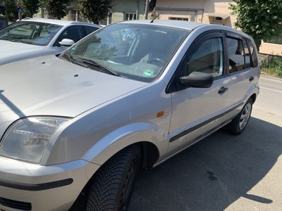 Autoturism marca Ford
