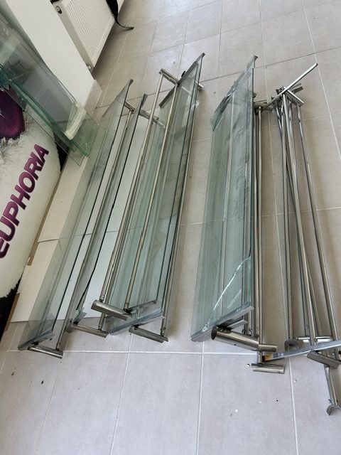 MOBILIER COMERCIAL DE EXPUNERE MAGAZIN 1