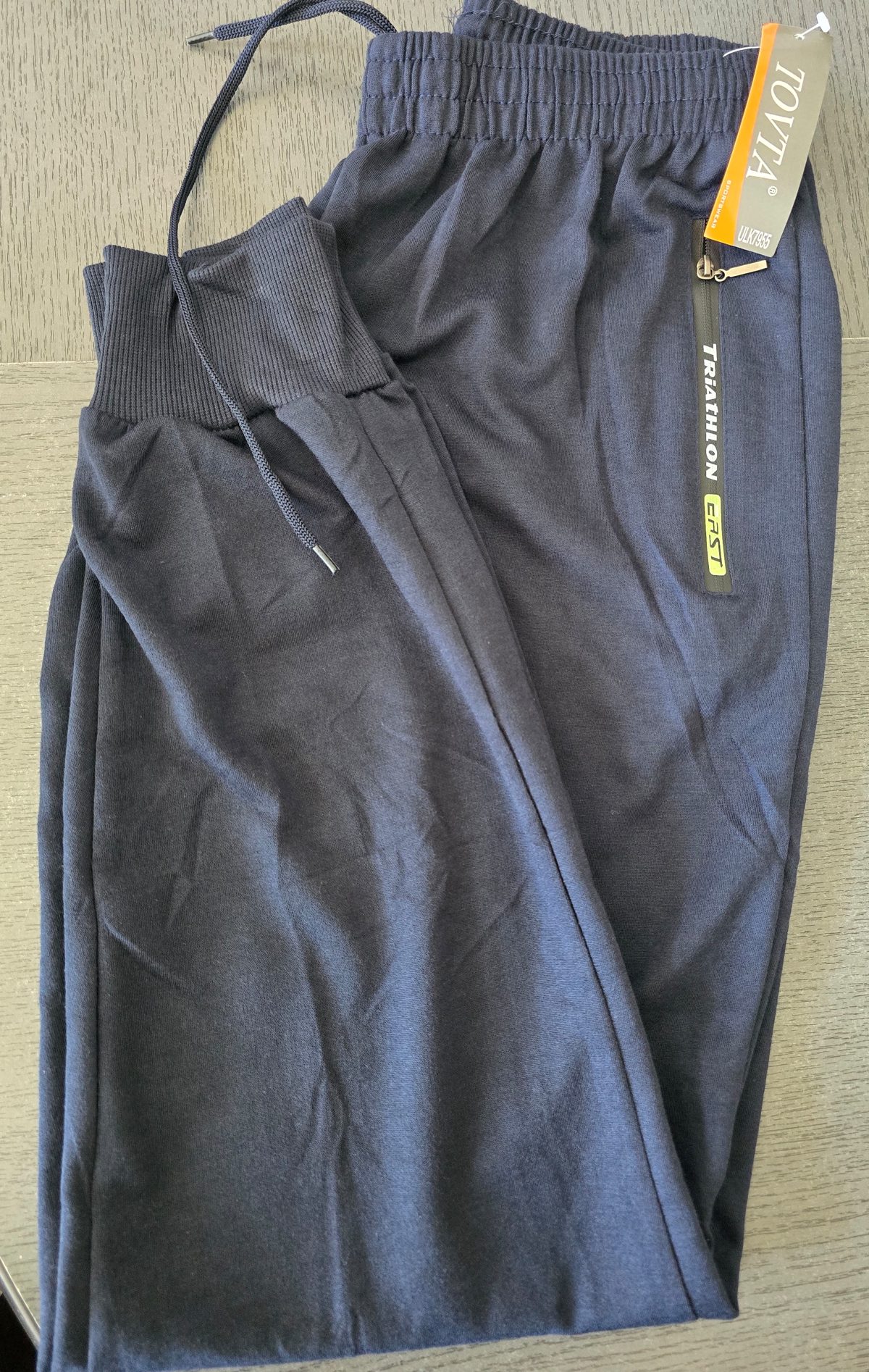 Pantaloni trening, diferite marimi, modele, culori. 1