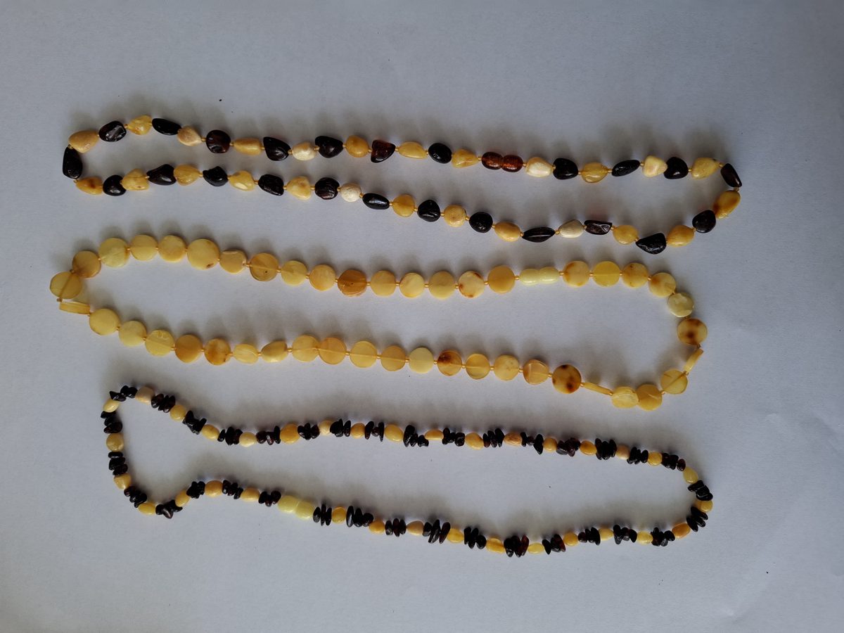 Șirag chihlimbar șlefuit Lot 126 1