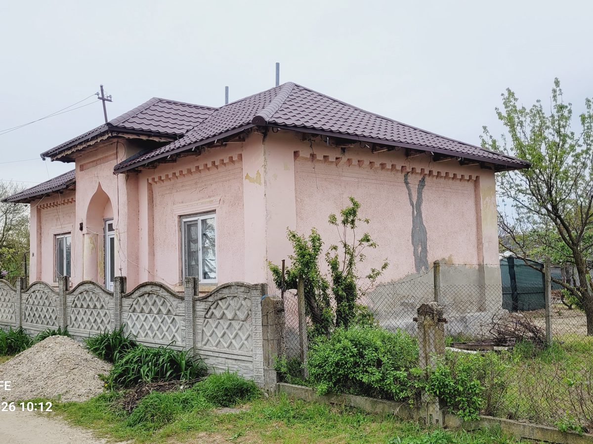 Ansamblu de bunuri imobile teren 752 mp , Oras. Bechet, str. Ion Luca Caragiale, jud. Dolj 1