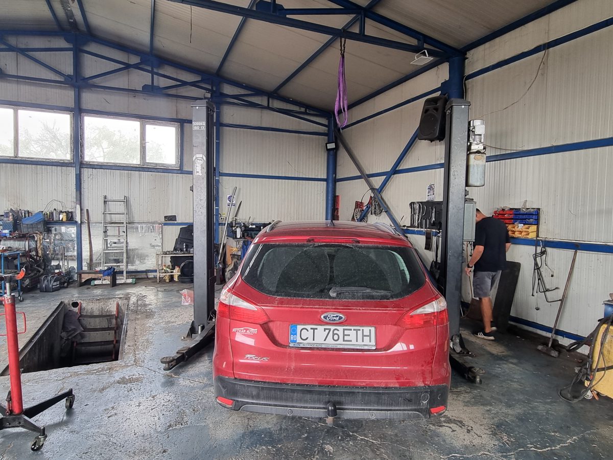 Elevator electro-hidraulic 2 coloane EVERT6253E 1