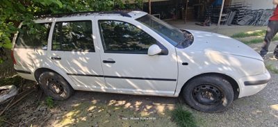 Autoturism marca Volkswagen model Golf Variant