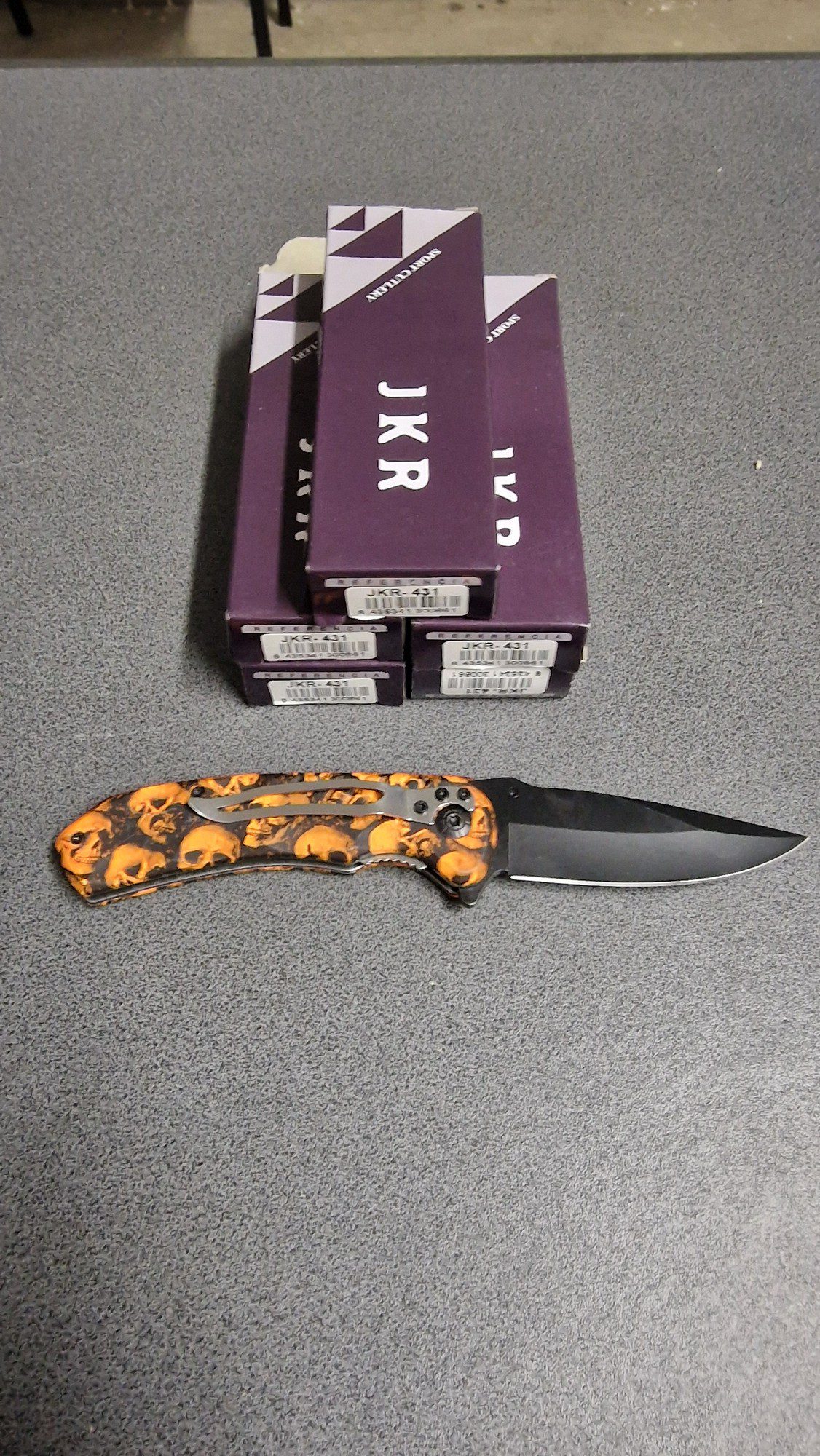 Briceag marca Joker 1