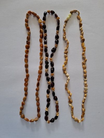 Sirag chihlimbar slefuit Lot 180
