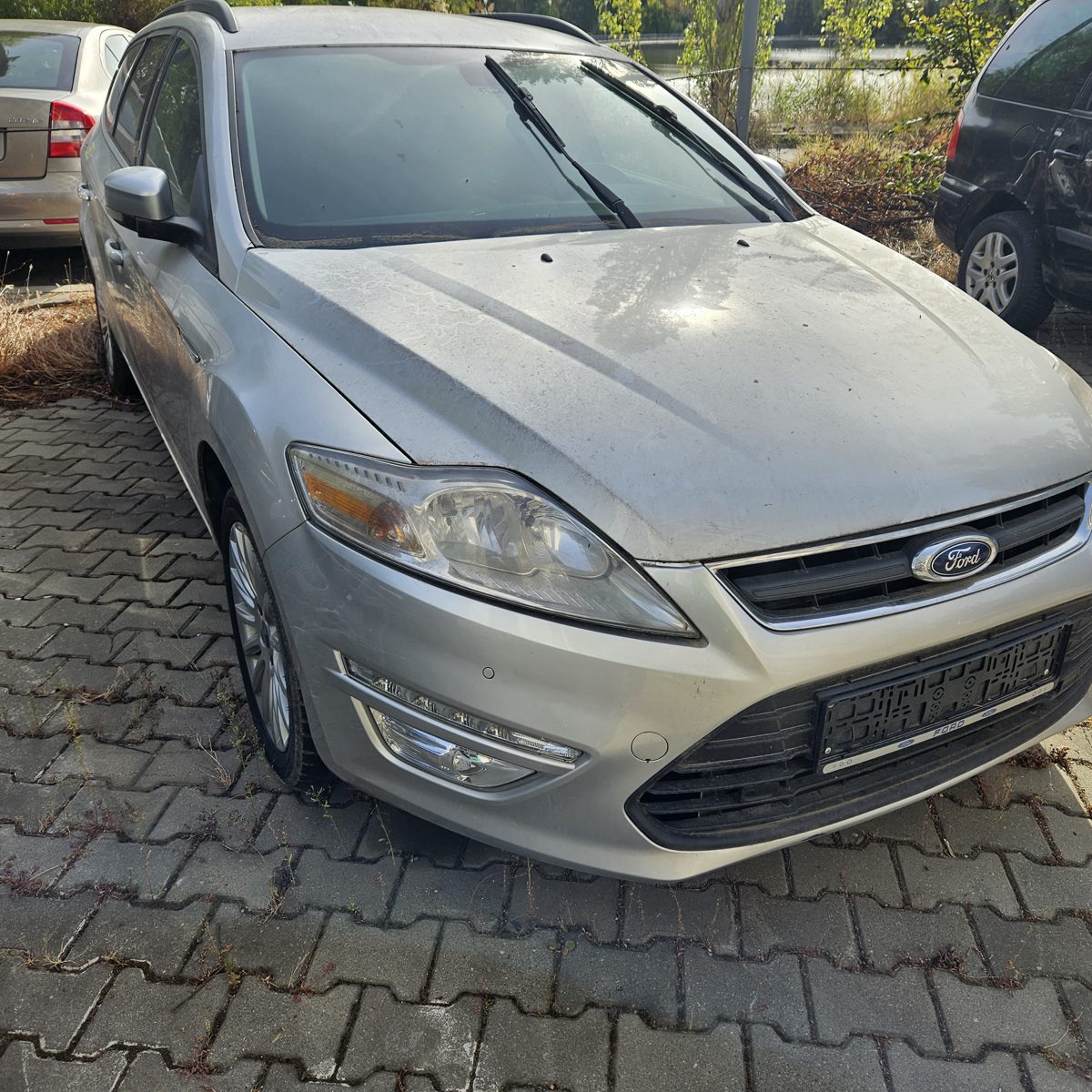 FORD MONDEO, nr.de inmatriculare CL 85 MAC 1