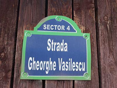 COTA INDIVIZA 1/2 DIN IMOBILUL SITUAT IN STR.GHEORGHE VASILESCU,SECT.4