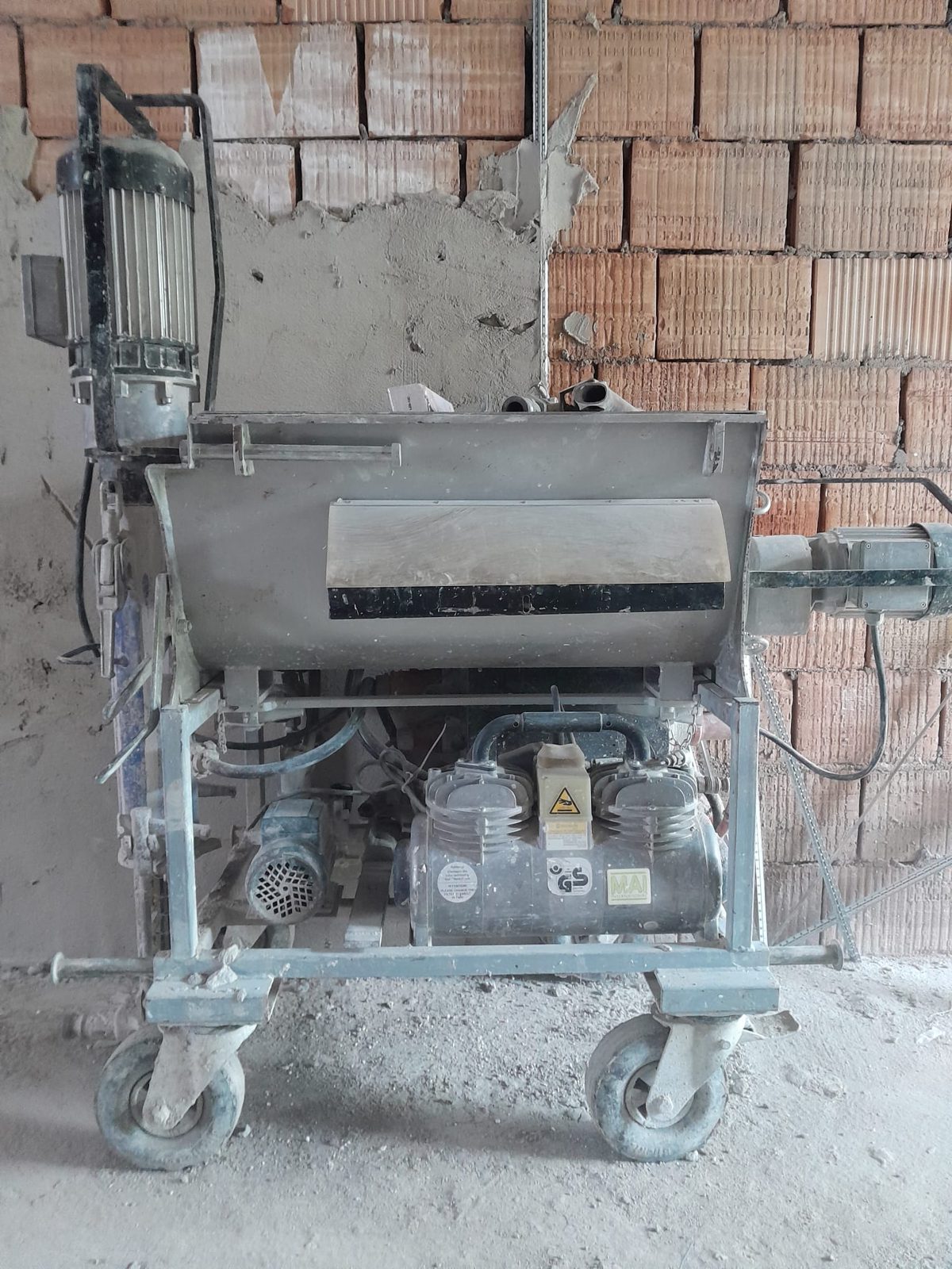 MASINA DE TENCUIT MAI4JOB BUSINESS 1