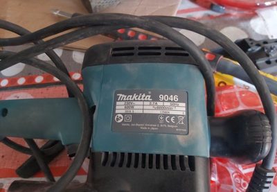 Slefuitor cu vibratii Makita 600W