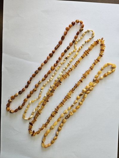 Sirag chihlimbar slefuit Lot 66