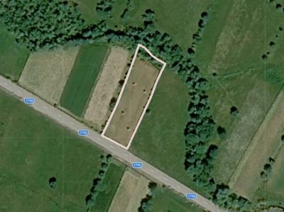 Extravilan - in suprafata de 1654 MP