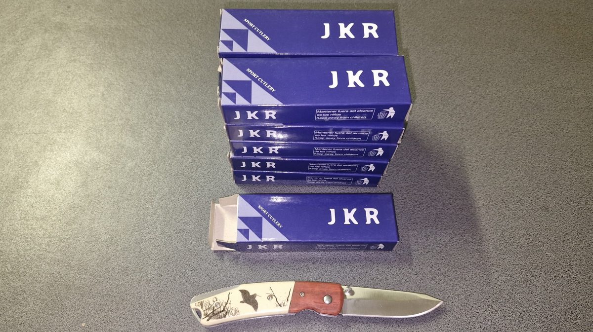 Briceag marca Joker 1