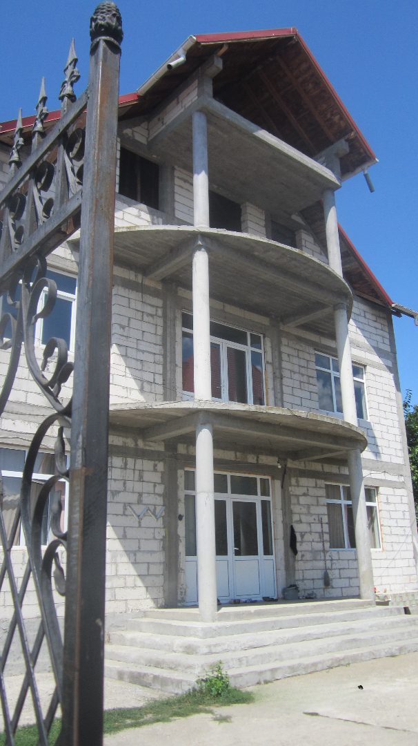 Miniatură 4