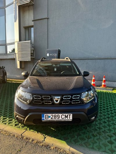 marca DACIA model DUSTER culoare Albastru