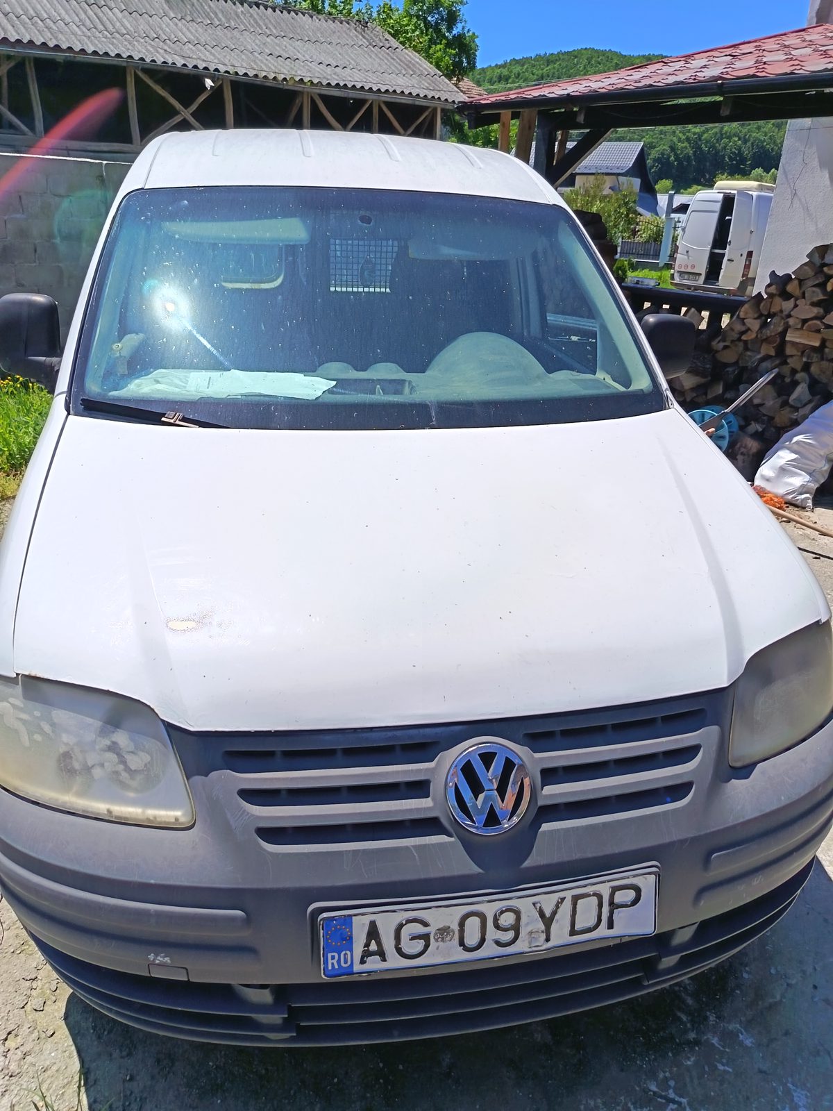 Autoutilitară marca VOLKSWAGEN CADDY 1