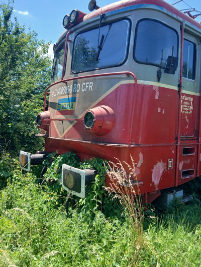 Locomotiva 2-40235.1 - LOCOMOTIVA LE 5100 KW COD 91530400506-8 (01.08.1981)
