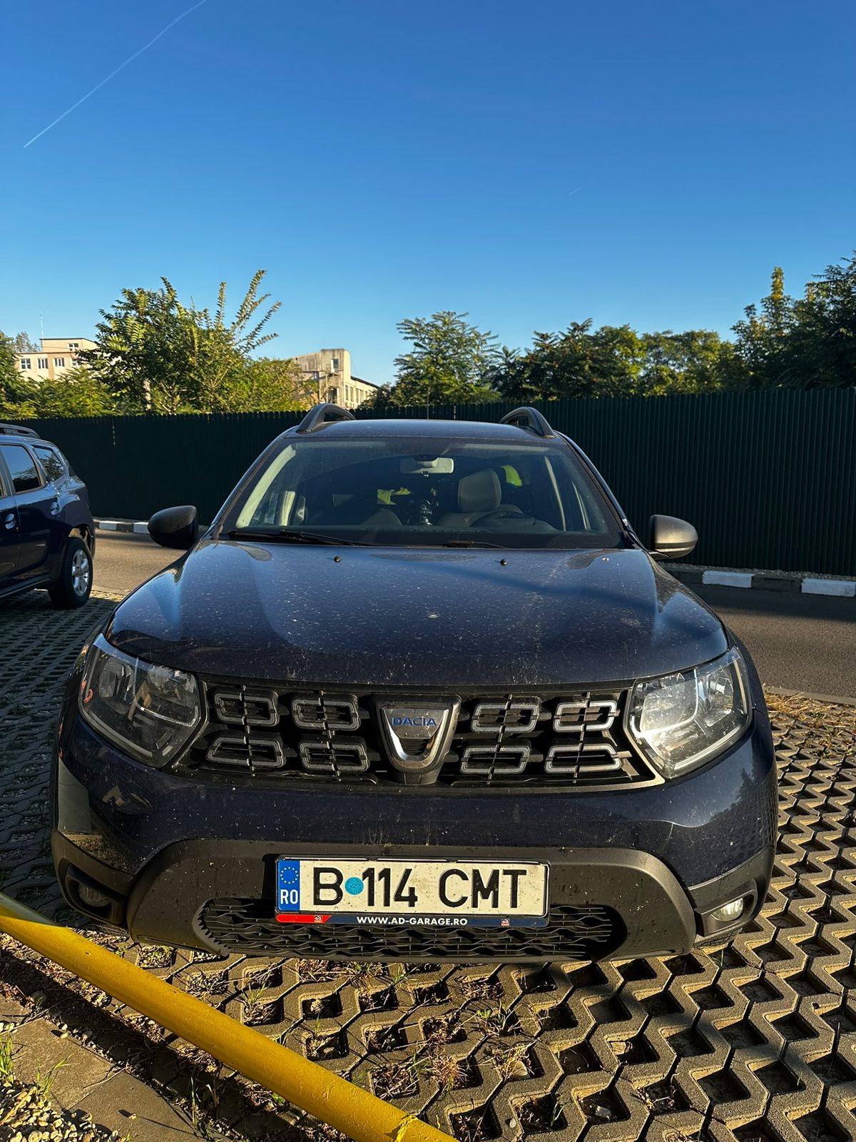 marca DACIA model DUSTER culoare Albastru 1