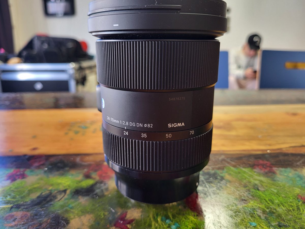 OBIECTIV ZOOM 24-70 MM 1