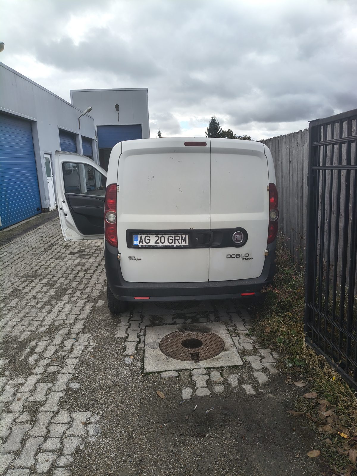 marca FIAT model  DOBLO 263 1