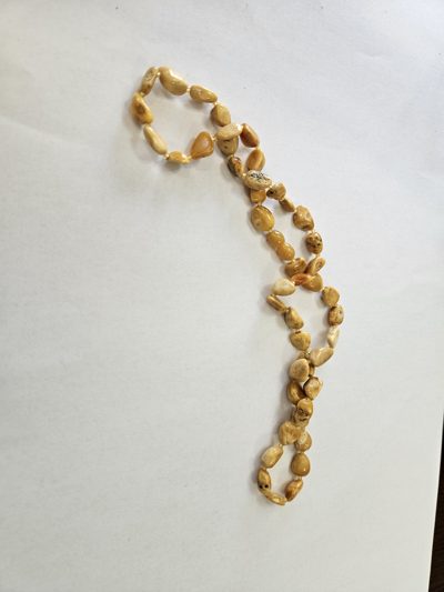 Sirag chihlimbar slefuit Lot 98