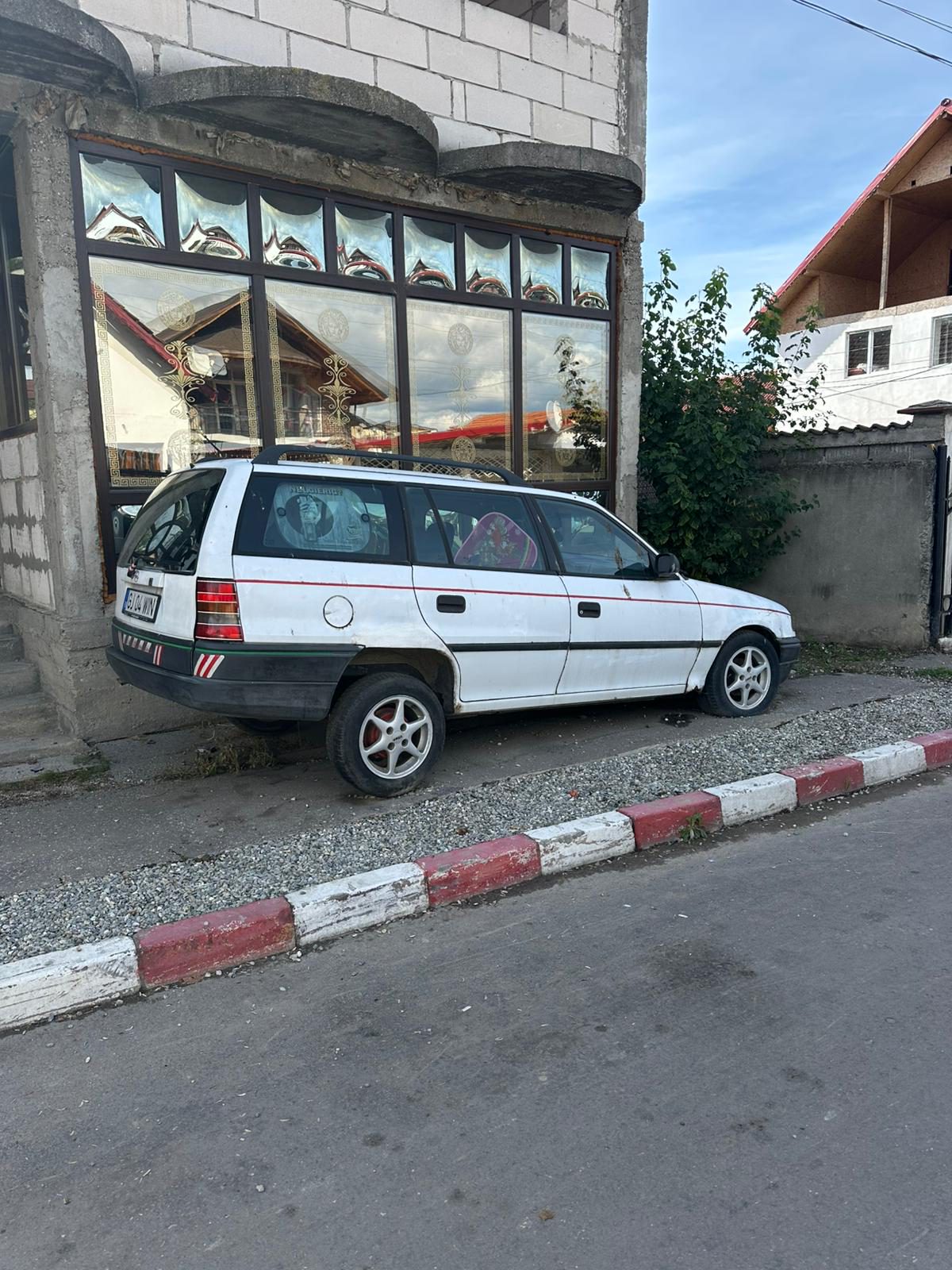 Miniatură 3