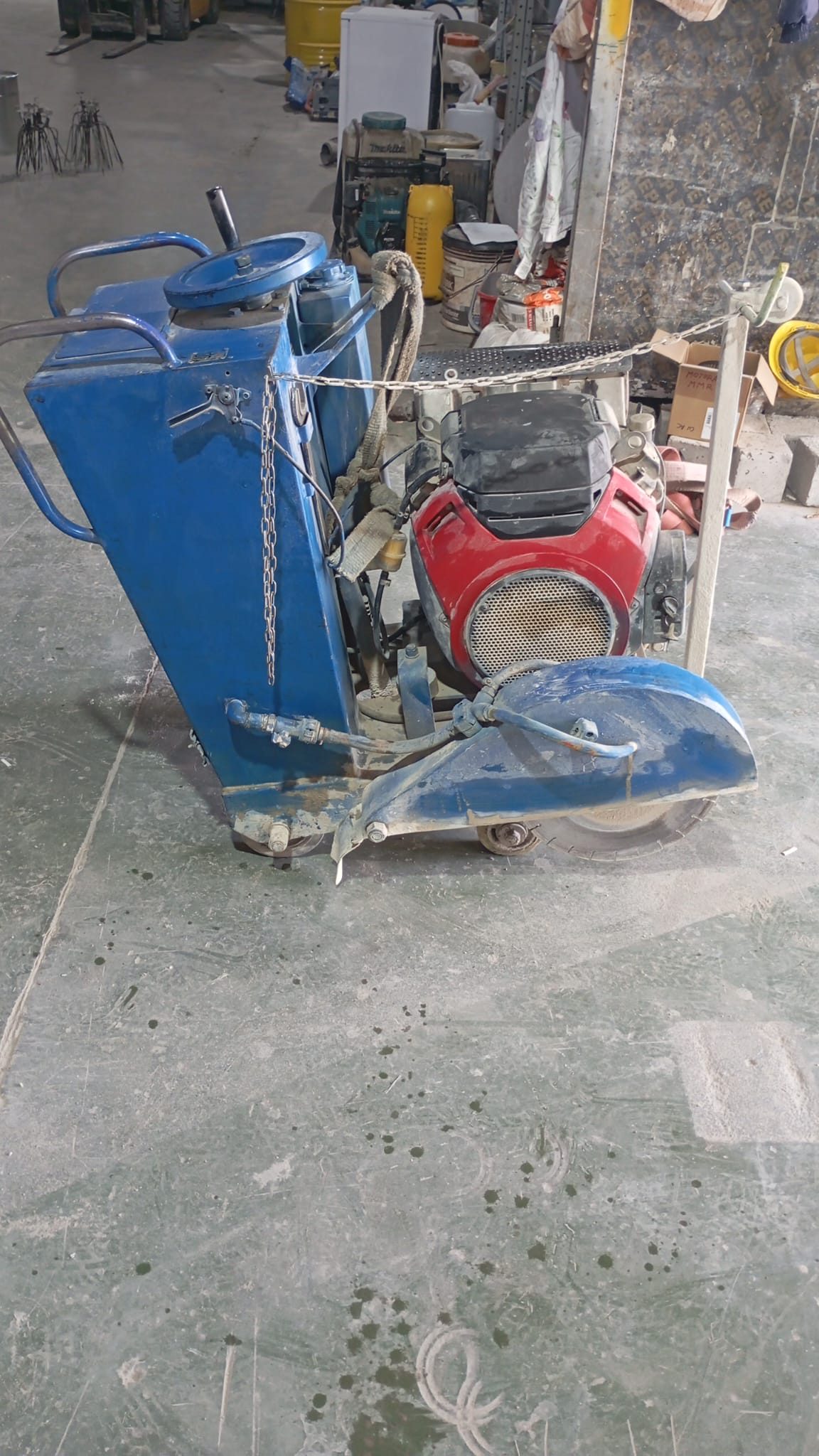 Masina taiat beton  numar inventar MF 005779 1