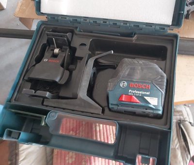 Nivela laser multifunctionala Bosch Professional GCL 2-15G