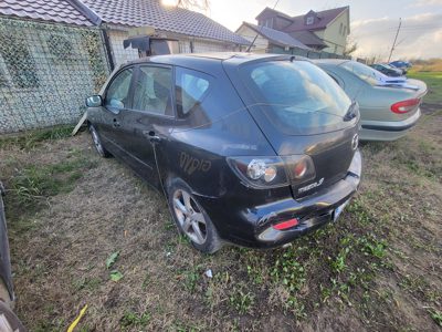 Autoturism M1 marca MAZDA model BK 143