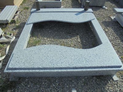 Monument funerar