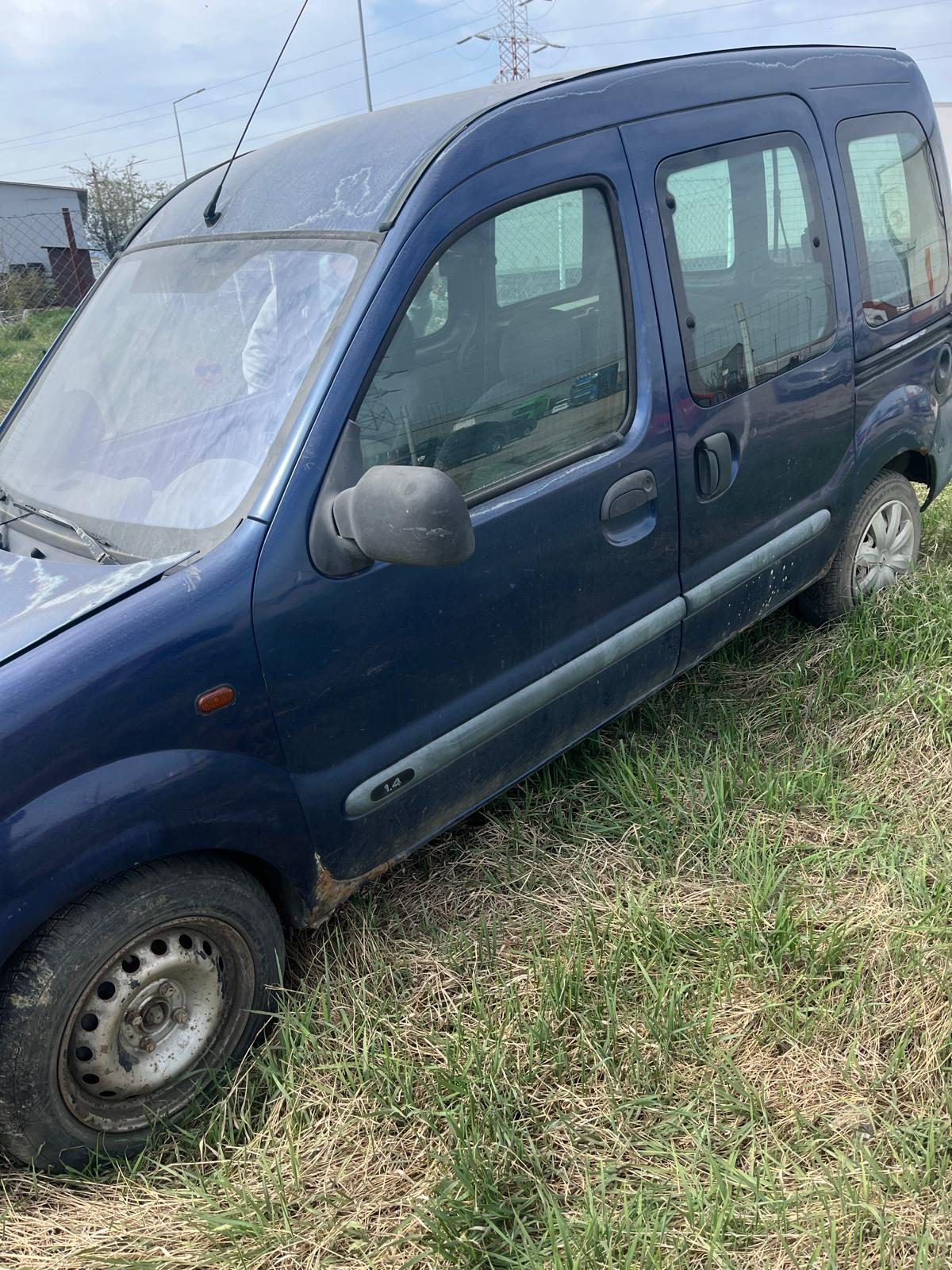 Autoturism marca RENAULT model KANGOO culoare albastru 1
