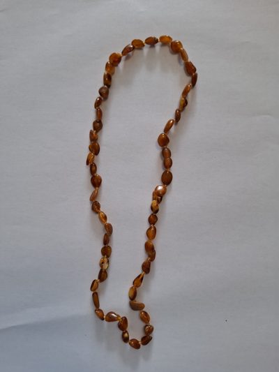 Sirag chihlimbar slefuit Lot 197