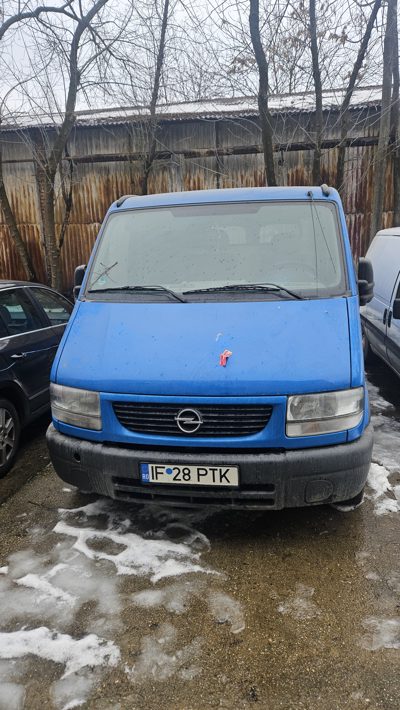 Duba marca OPEL model MOVANO culoare Albastru