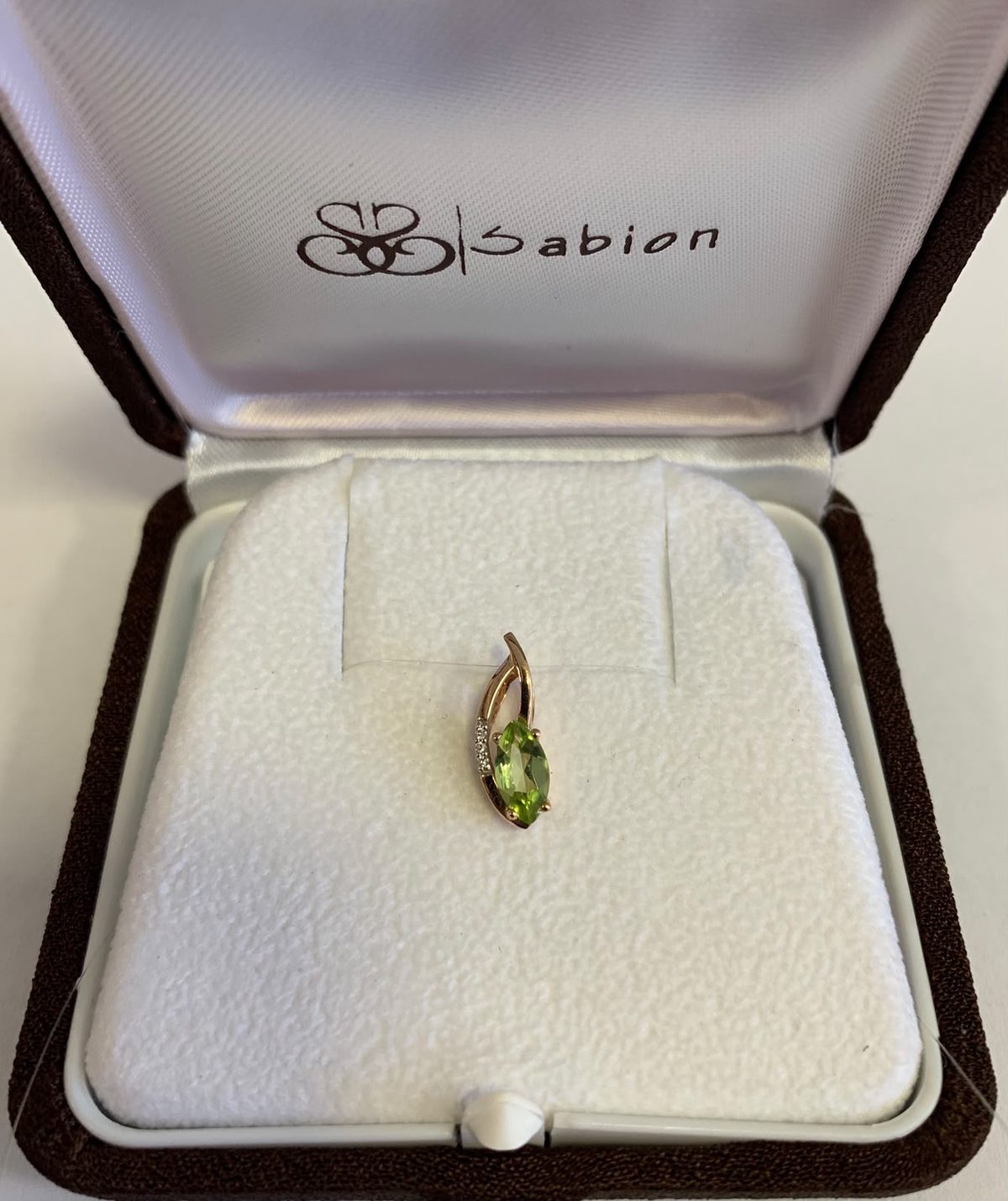 BB 320653 PANDANTIV AUR 585 DI 0.01 CT + PERIDOT 1