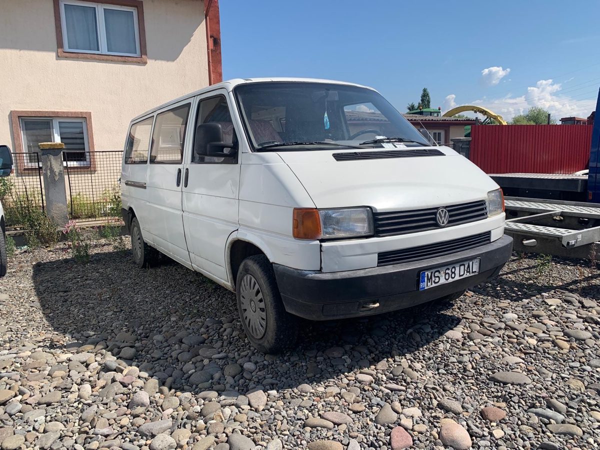Autoturism marca Volkswagen model TRANSPORTER 1