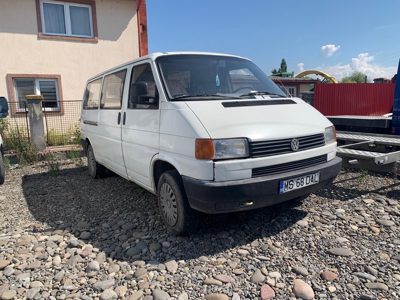 Autoturism marca Volkswagen model TRANSPORTER